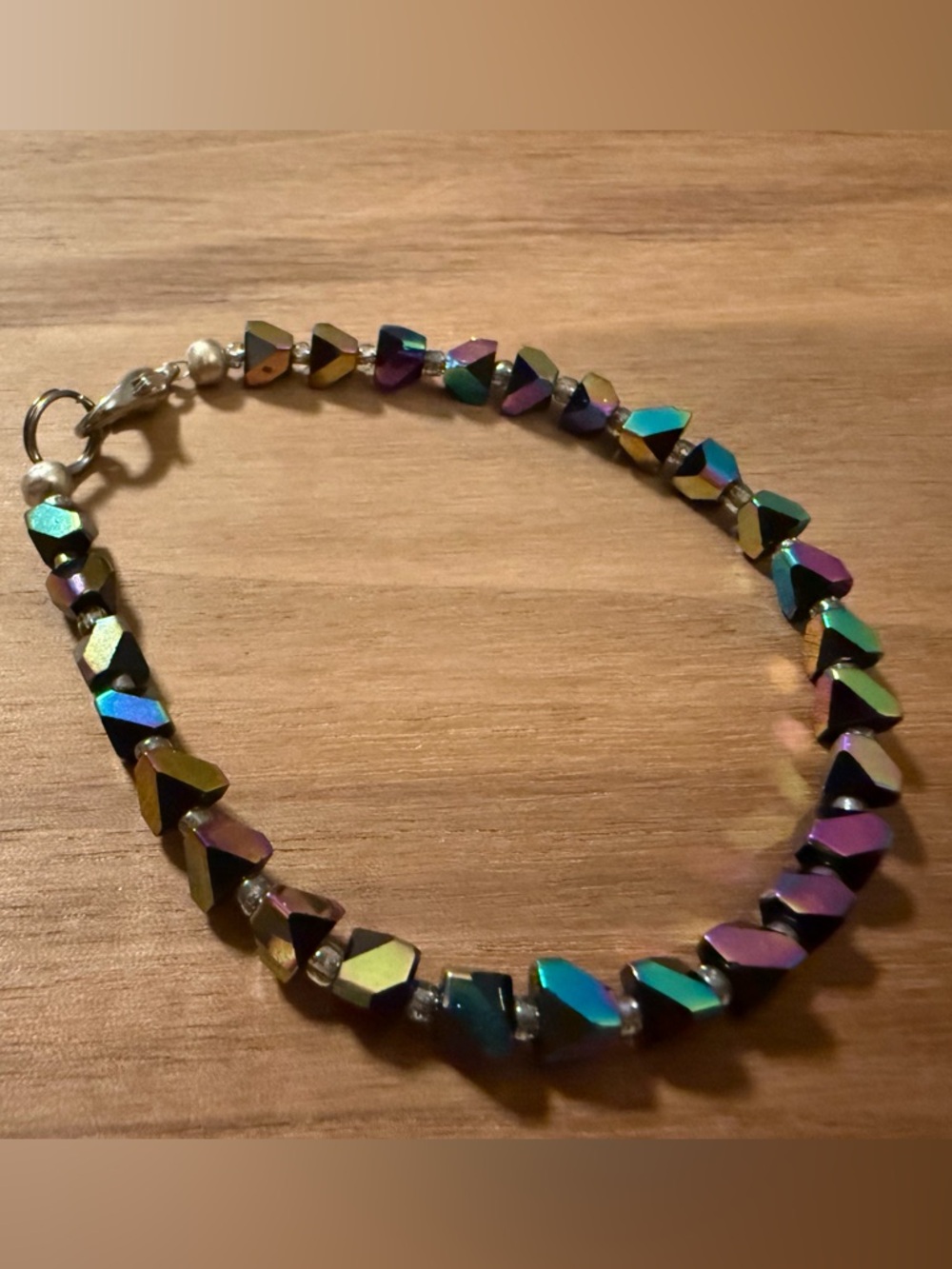 Iridescent Multicolor Beaded Women's Bracelet